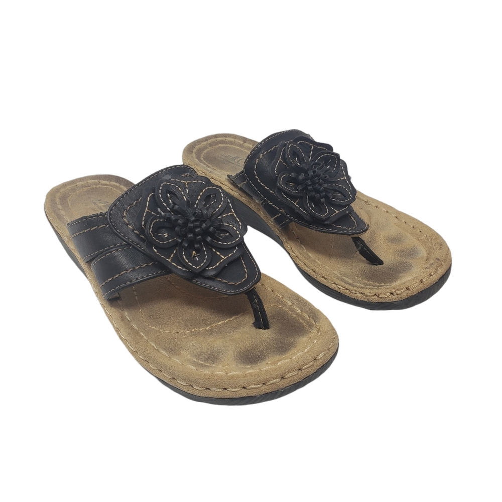Cliffs by White Mountain Black Platform Thong Sandals‎ Size 6.5 Tan Soles